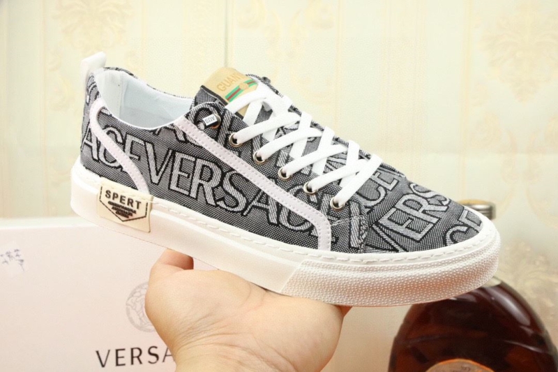 Givenchy Sneakers